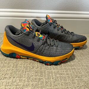 Nike KD Gray and Yellow Basketball/Sneakers